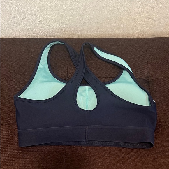 #1220+Under Armour Women's Light Blue Sports Bra - Picture 2 of 5